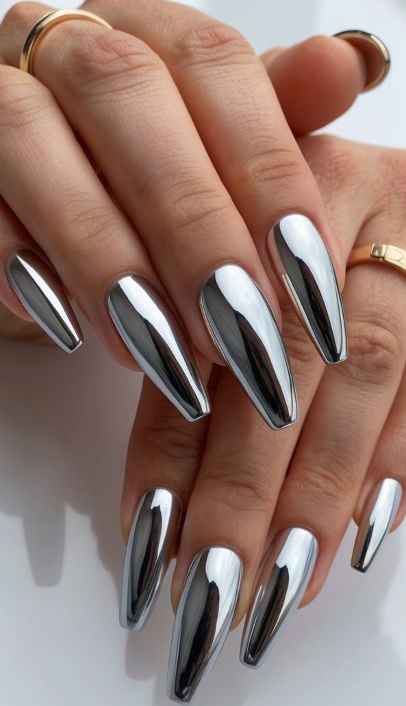 15 Chrome Nail Art Ideas: Dazzling Metallic Designs for a Bold 2025 Look